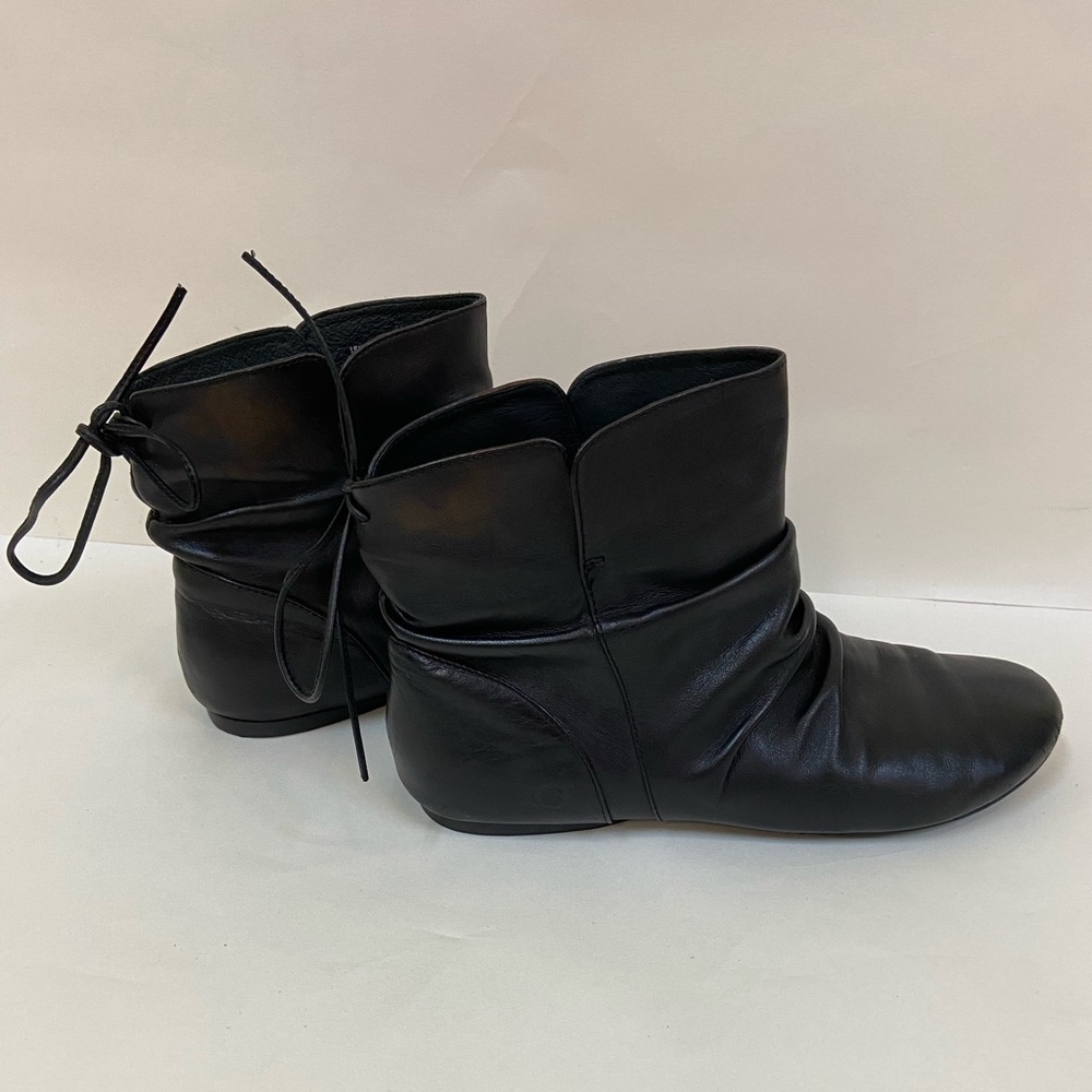 85% New Born Booties